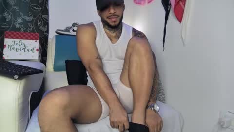 leenar_key online show from February 28, 3:15 pm