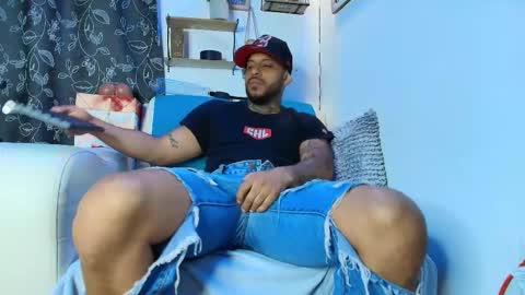 leenar_key online show from September 9, 10:59 am