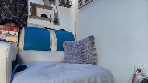 leenar_key online show from September 17, 10:00 pm