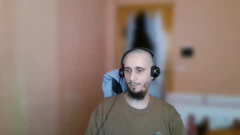 lefrenchiies online show from February 12, 9:59 am