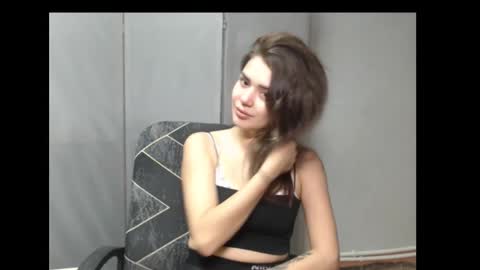 Snapshot of legenda_liya chatting on September 30, 7:41 pm Liya online show from September 30, 7:41 pm
