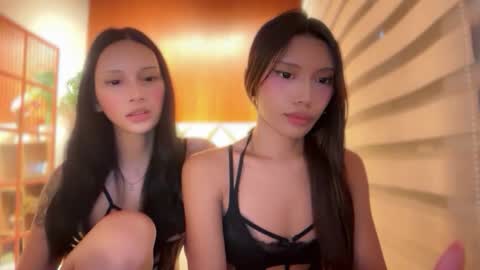 Leiah online show from February 26, 6:01 am