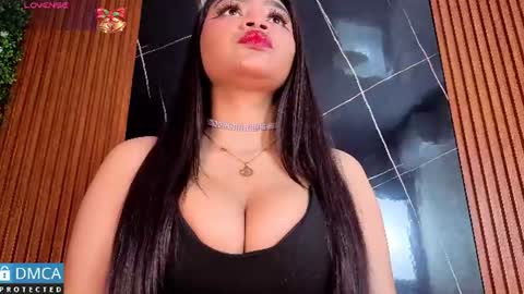 Snapshot of leidy_morales_ chatting on June 16, 11:02 am Leidy online show from June 16, 11:02 am