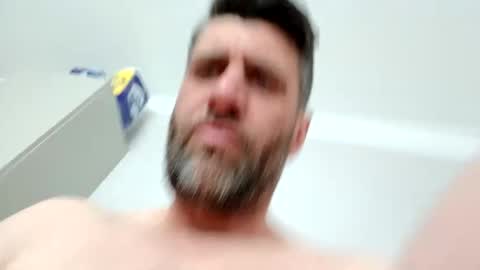 leightimmins001 online show from April 17, 2:31 pm