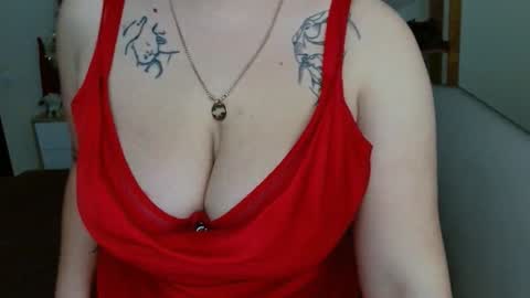 Leila online show from January 9, 8:33 pm