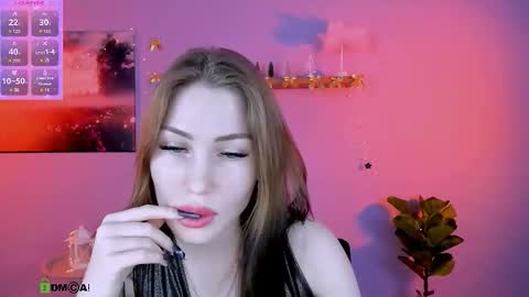 leila_viper_ online show from January 13, 8:47 pm