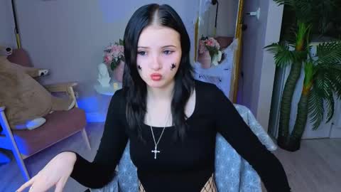 Snapshot of leila_xxbaby chatting on October 25, 1:29 pm Leila online show from October 25, 1:29 pm