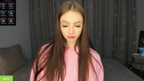 leiladream online show from January 18, 5:11 am