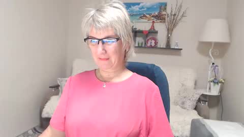 Leila Kinky online show from October 13, 5:18 am