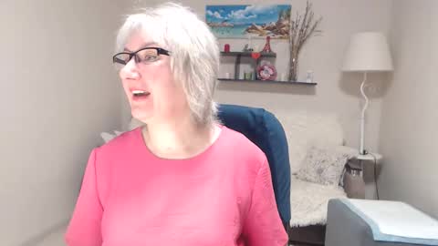 Leila Kinky online show from March 21, 7:13 am