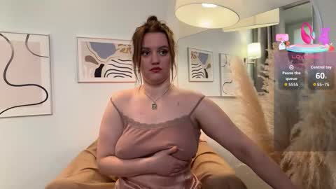 Snapshot of lela_ryan chatting on October 18, 1:45 pm Lela online show from October 18, 1:45 pm