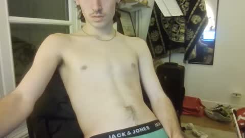 Snapshot of lelele44 chatting on November 24, 4:51 pm lelele44 online show from November 24, 4:51 pm