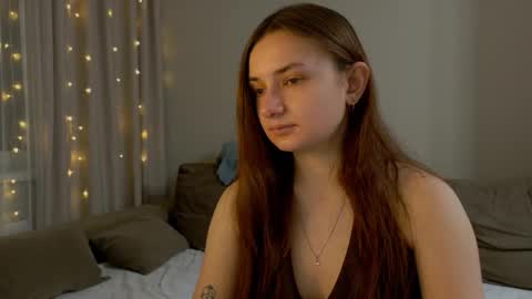 Lelia online show from March 20, 8:03 pm