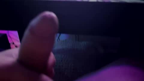 Snapshot of lemaleetsoncock chatting on February 4, 5:13 am lemaleetsoncock online show from February 4, 5:13 am