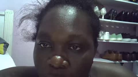 Snapshot of lemon_girl90 chatting on November 25, 4:07 pm lemon_girl90 online show from November 25, 4:07 pm