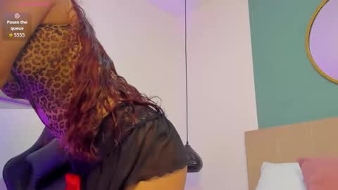 L E N A online show from November 24, 3:01 pm