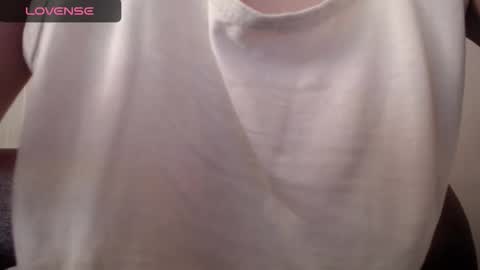 Snapshot of lenagolden chatting on November 3, 11:22 am lenagolden online show from November 3, 11:22 am