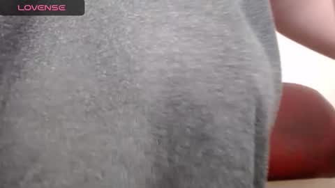 Snapshot of lenagolden chatting on November 27, 11:12 am lenagolden online show from November 27, 11:12 am