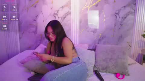 lenna_s online show from June 22, 11:02 pm