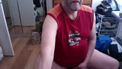 Pussylicker online show from November 23, 4:45 am