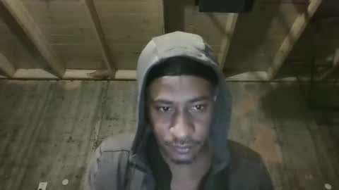 Snapshot of leo199984 chatting on January 14, 3:45 am leo199984 online show from January 14, 3:45 am