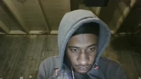 Snapshot of leo199984 chatting on January 17, 4:50 am leo199984 online show from January 17, 4:50 am