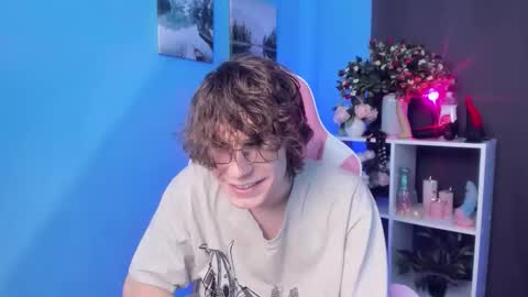 Leo online show from October 15, 12:27 pm