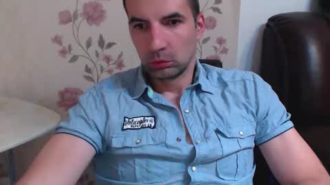 Leo Gianni online show from April 26, 8:06 pm