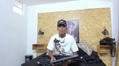 leo_jhonson online show from September 13, 12:49 pm