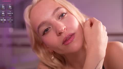  Ashly  online show from October 18, 3:35 pm