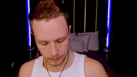 Leo online show from October 4, 9:24 pm