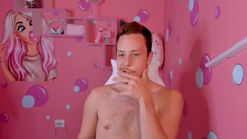 Leo online show from October 18, 5:46 pm