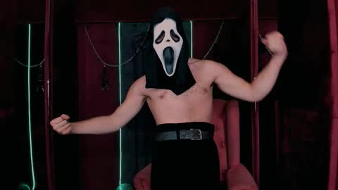 Leo online show from October 29, 3:47 pm