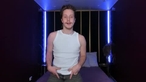 Leo online show from November 28, 11:40 pm