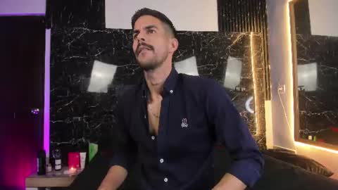 Snapshot of leo_vesper chatting on June 18, 3:51 am leo vesper online show from June 18, 3:51 am