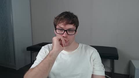 leoackerman online show from November 11, 9:04 pm