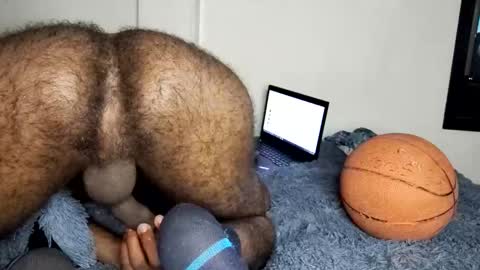 leo online show from November 30, 8:51 am