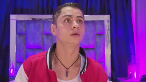 leomonnroe online show from February 2, 7:23 pm