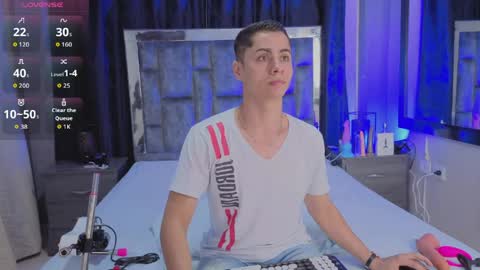 leomonnroe online show from April 4, 4:59 pm