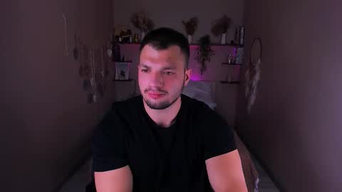 Leonard online show from November 12, 10:37 am