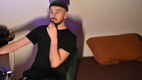 Leonardo online show from January 15, 9:51 pm