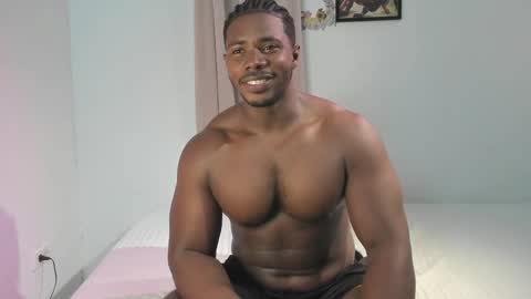 Leandro jones online show from February 3, 4:23 pm