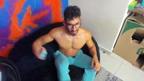 Len online show from October 18, 12:24 am