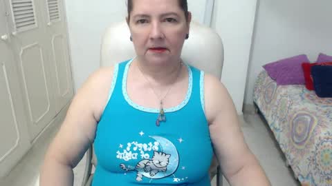 leonela   online show from May 28, 11:02 pm
