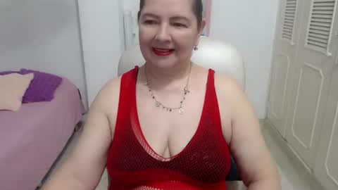 leonela   online show from July 5, 11:34 pm