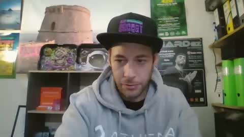 Snapshot of leonidascum chatting on November 20, 11:54 am leonidascum online show from November 20, 11:54 am