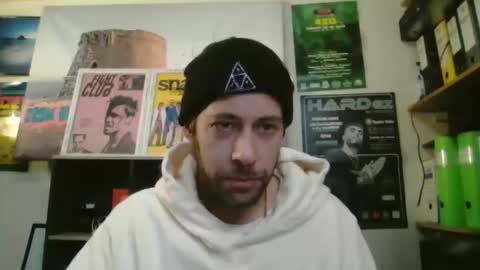 leonidascum online show from January 17, 12:10 pm