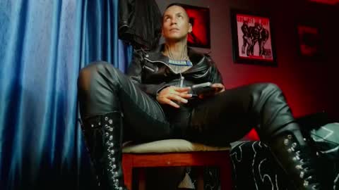 Lenardo jaramillo online show from February 5, 6:34 pm