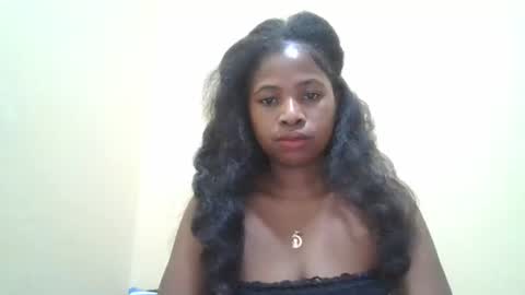leonnetta online show from May 2, 8:58 pm