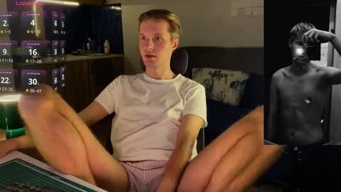 Leon online show from February 6, 7:28 pm